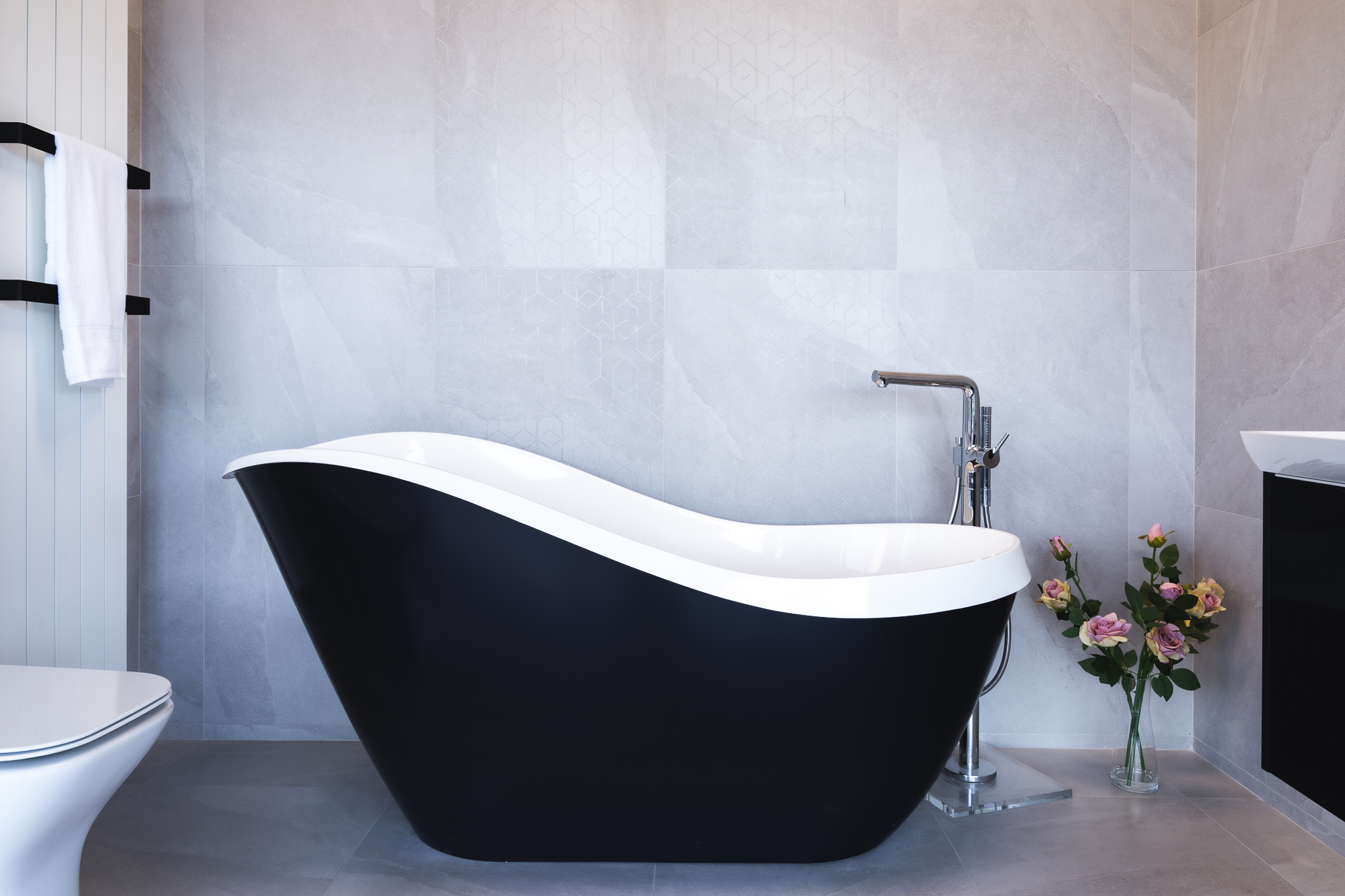 DB Tiles & Bathrooms showroom